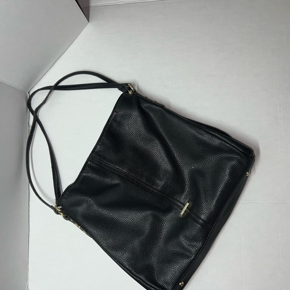 Elegant Black Leather Shoulder Bag